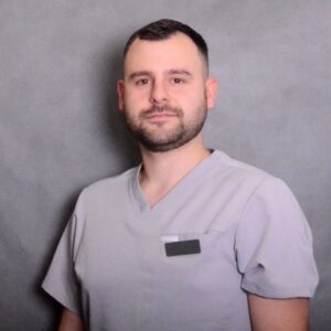 Mikołaj Wieliczko stomatolog